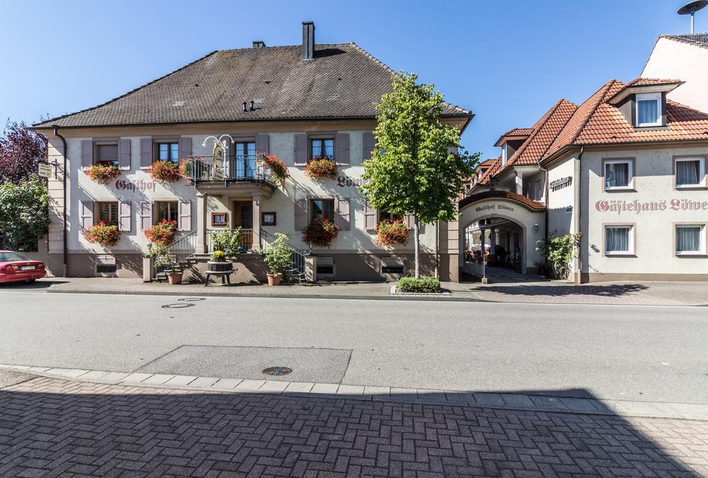 Löwen Garni